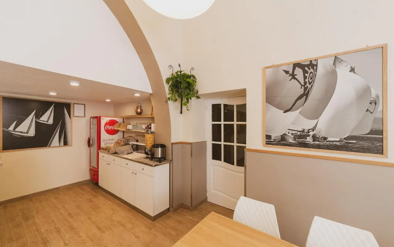 Hotel Alfiero Porto Santo Stefano  2*, Porto Santo Stefano (Grosseto)